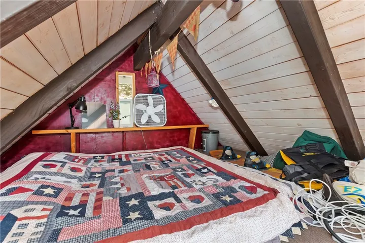 Sleeping loft with window