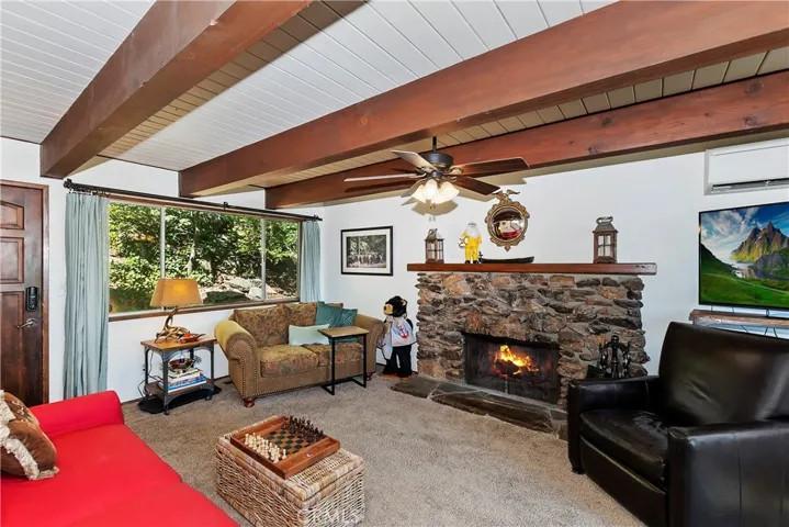 28978 Palisades Drive, Lake Arrowhead, California 92352