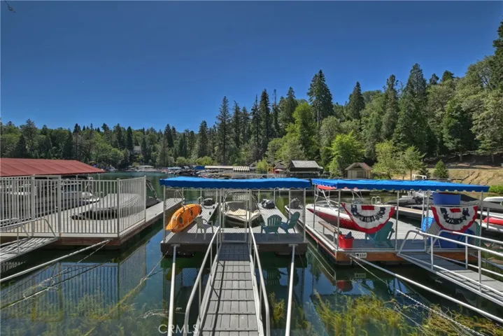 Single Slip Dock