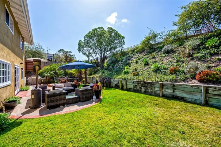 3065 Mountain View Drive, Laguna Beach, California 92651