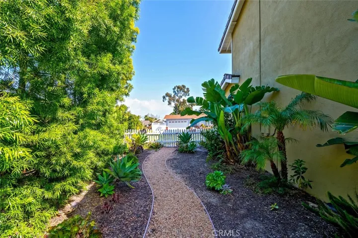 3065 Mountain View Drive, Laguna Beach, California 92651