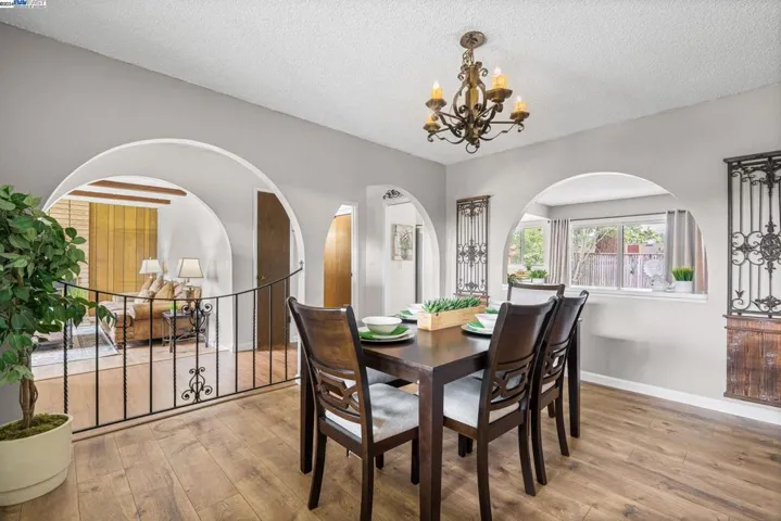 321 Simone Place, Santa Rosa, California 94509-3737