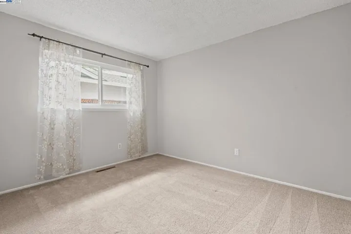 321 Simone Place, Santa Rosa, California 94509-3737