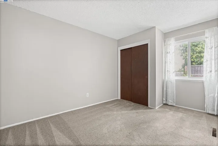 321 Simone Place, Santa Rosa, California 94509-3737
