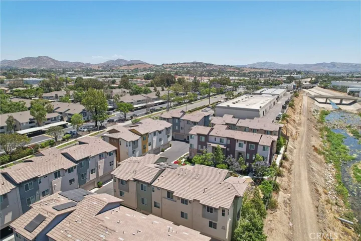 630 Savi Drive 103, Corona, California 92878