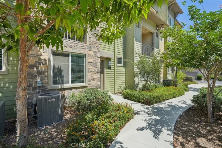 630 Savi Drive 103, Corona, California 92878