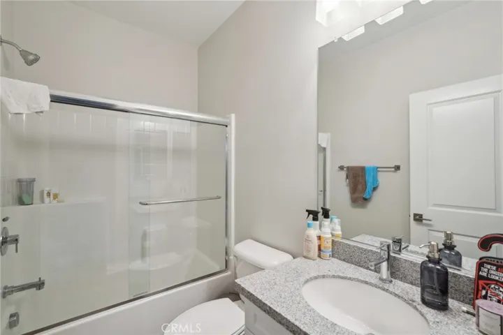 630 Savi Drive 103, Corona, California 92878