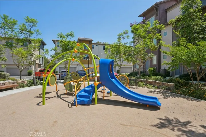 630 Savi Drive 103, Corona, California 92878