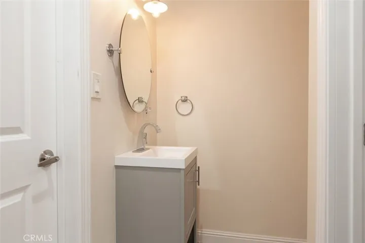 2715 Madrillo Court, Pasadena, California 91107