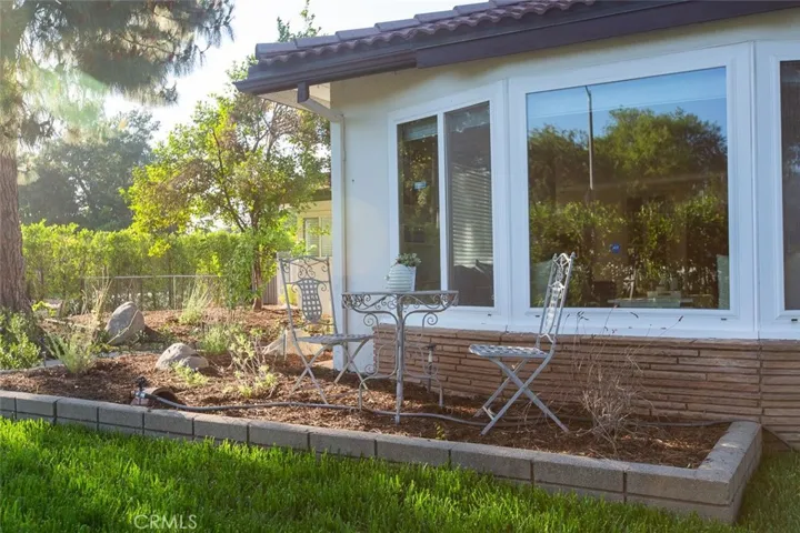 2715 Madrillo Court, Pasadena, California 91107