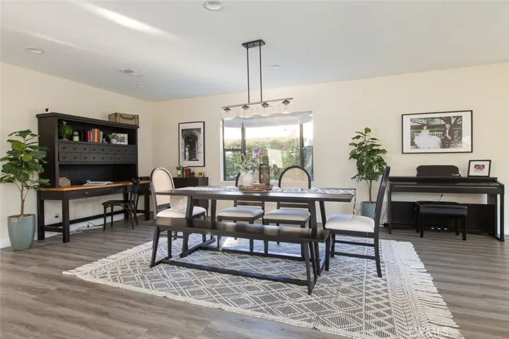 2715 Madrillo Court, Pasadena, California 91107
