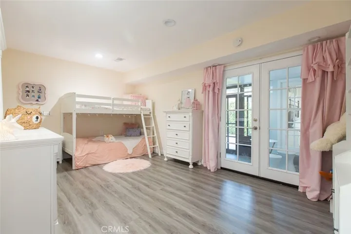 2715 Madrillo Court, Pasadena, California 91107