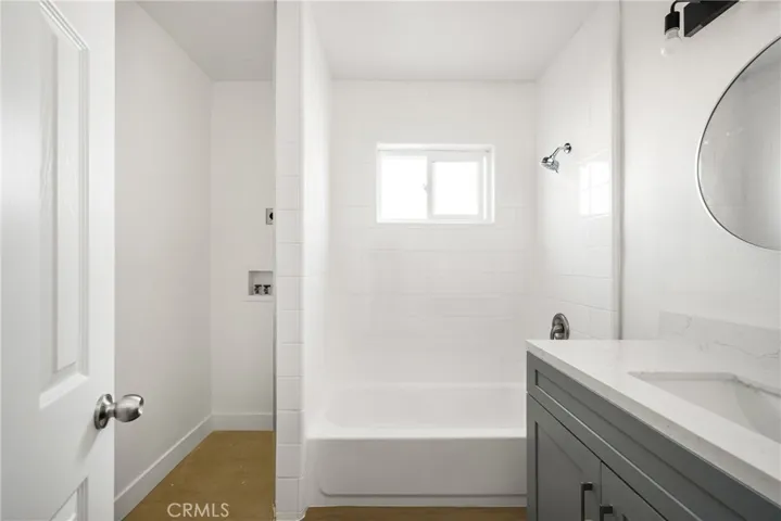 335 S Wayfield Street, Orange, California 92866