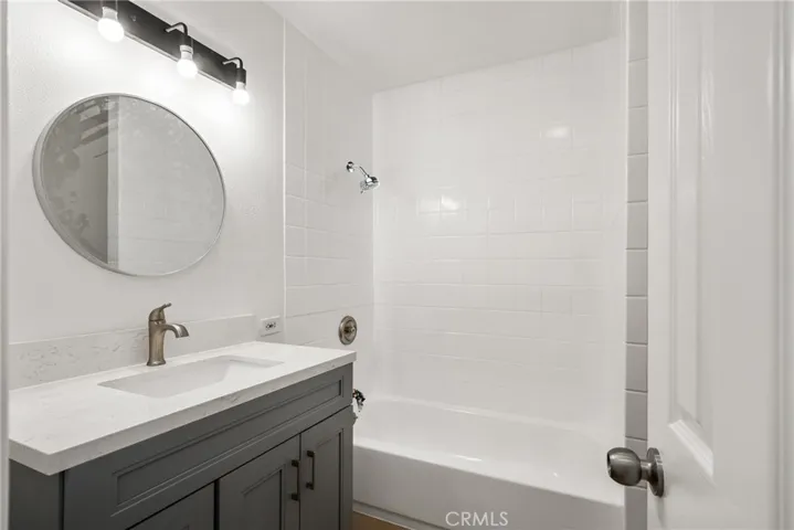 335 S Wayfield Street, Orange, California 92866