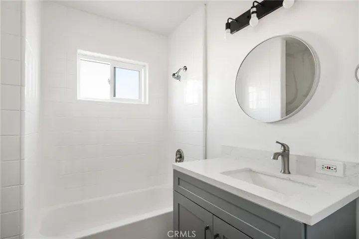 335 S Wayfield Street, Orange, California 92866