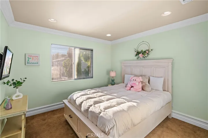 6325 Pear Avenue, Eastvale, California 92880