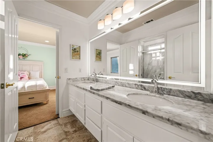6325 Pear Avenue, Eastvale, California 92880