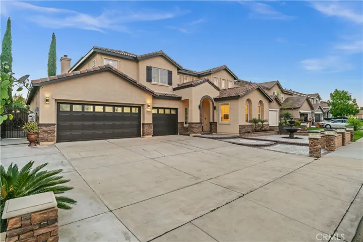 6325 Pear Avenue, Eastvale, California 92880