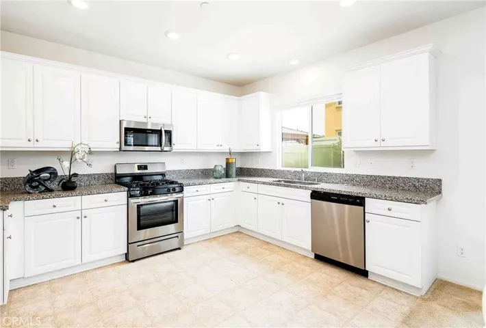 4687 Vanderham Way, Eastvale, California 91752