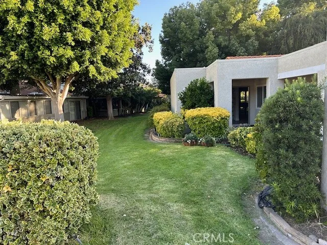 Private Side Yard