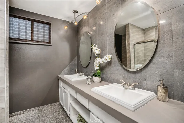 21091 Sharmila, Lake Forest, California 92630