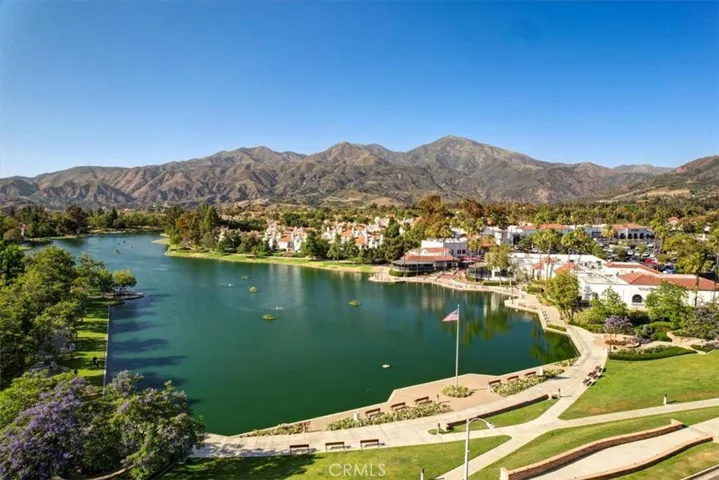 Aerial view of Lake Rancho Santa Margarita with the scenic foothills in the background.