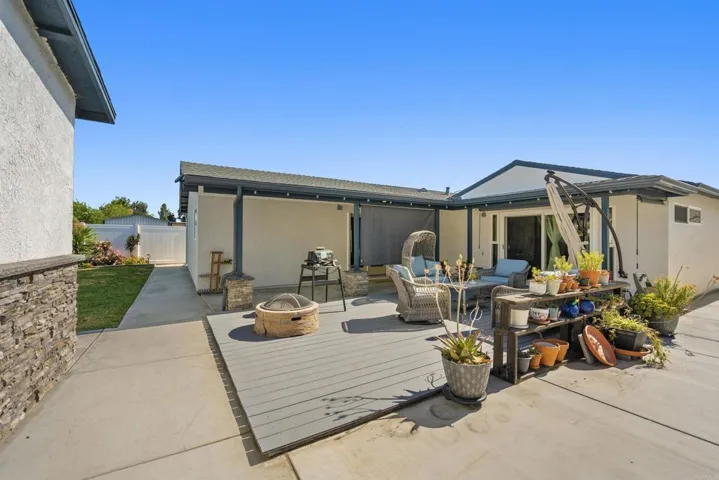 10005 Woodrose Ave, Santee, California 92071