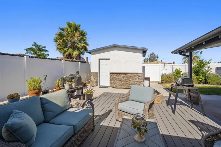 10005 Woodrose Ave, Santee, California 92071