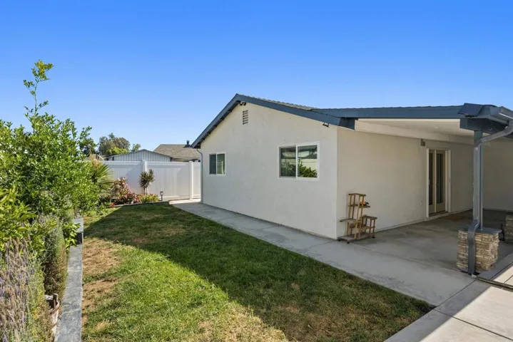 10005 Woodrose Ave, Santee, California 92071