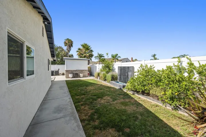10005 Woodrose Ave, Santee, California 92071