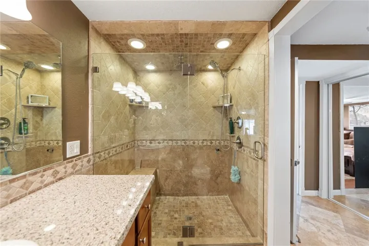 1414 Mariposa Drive, Corona, California 92879