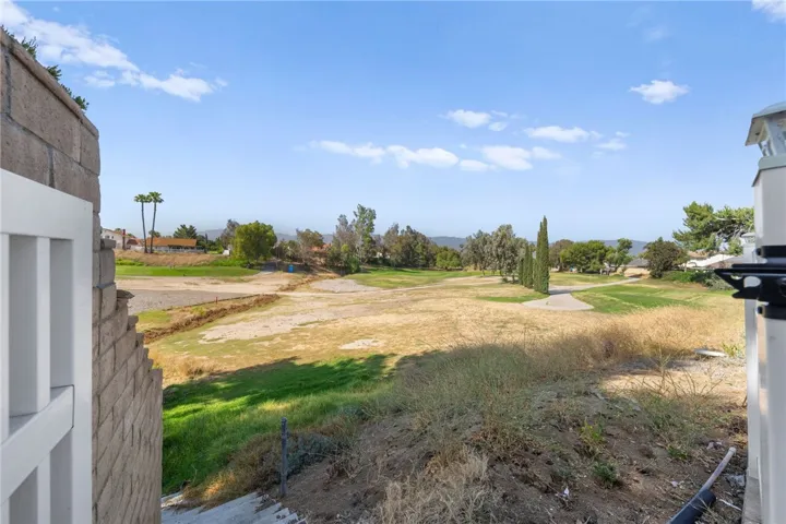 1414 Mariposa Drive, Corona, California 92879