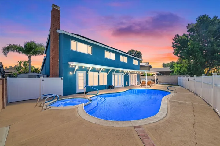 1414 Mariposa Drive, Corona, California 92879