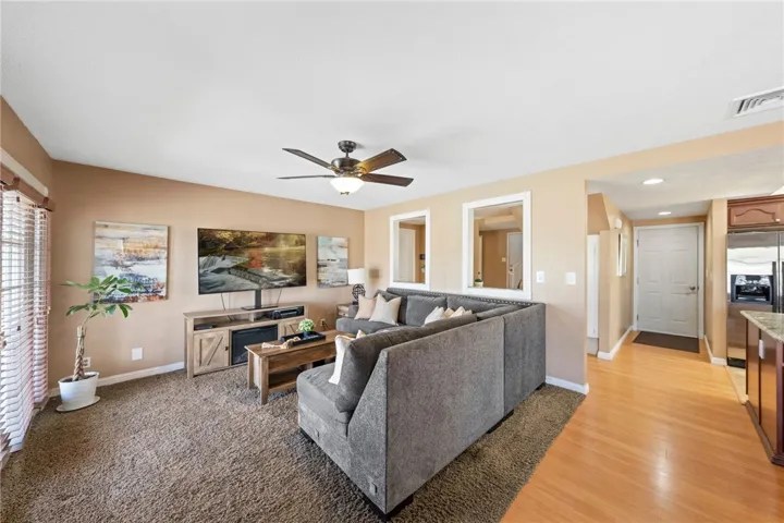 1414 Mariposa Drive, Corona, California 92879