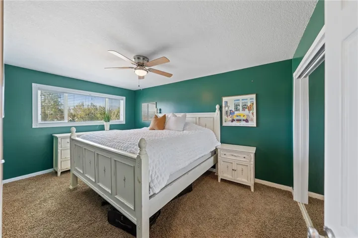 1414 Mariposa Drive, Corona, California 92879