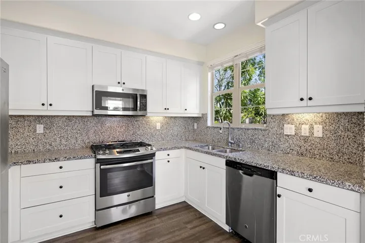 924 E Baseline Road, Claremont, California 91711
