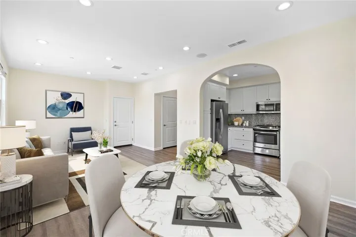 924 E Baseline Road, Claremont, California 91711