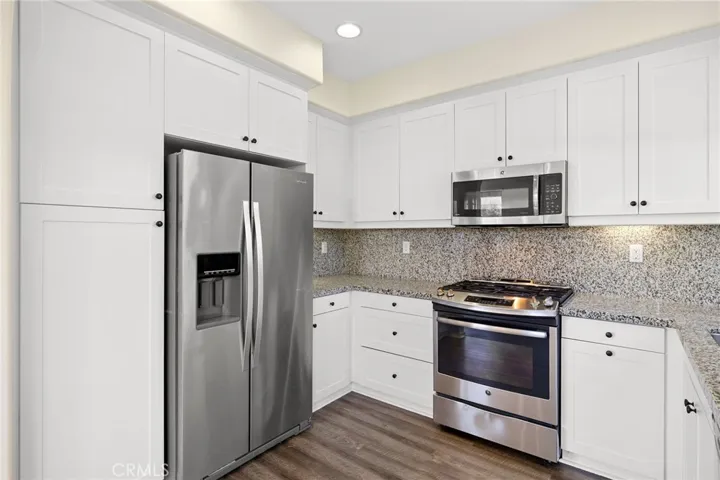 924 E Baseline Road, Claremont, California 91711