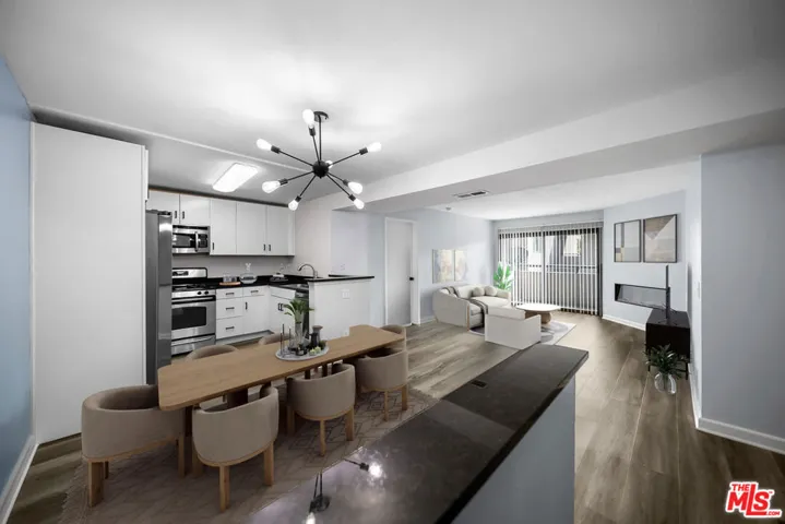 8300 Manitoba Street 216, Playa Del Rey, California 90293