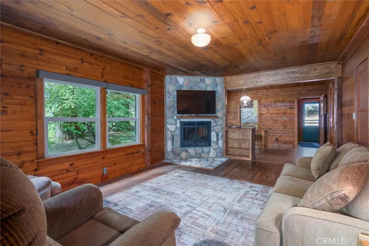 1137 Cedar Street, Fish Camp, California 93623