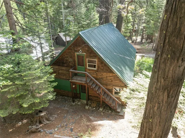 1137 Cedar Street, Fish Camp, California 93623
