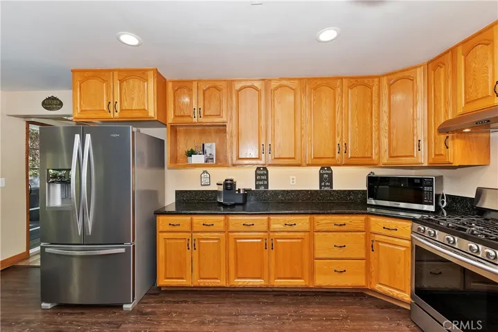 1997 Fernside Road, Running Springs, California 92382