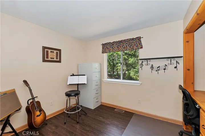 1997 Fernside Road, Running Springs, California 92382