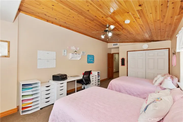 1997 Fernside Road, Running Springs, California 92382