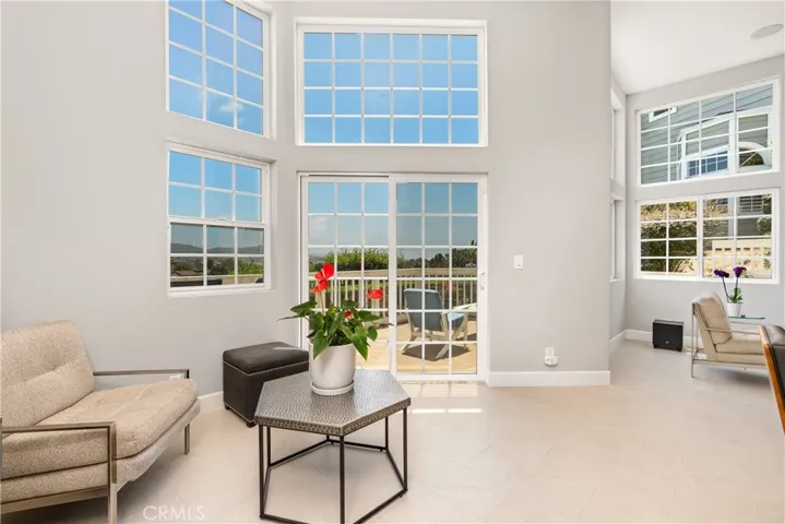 Gorgeous windows overlook view