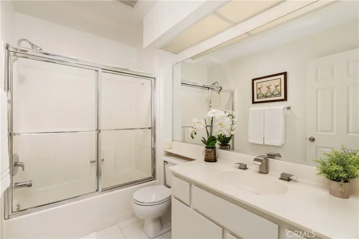 Secondary bathroom