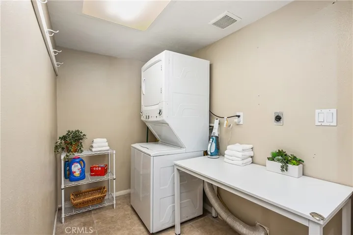 Indoor laundry room