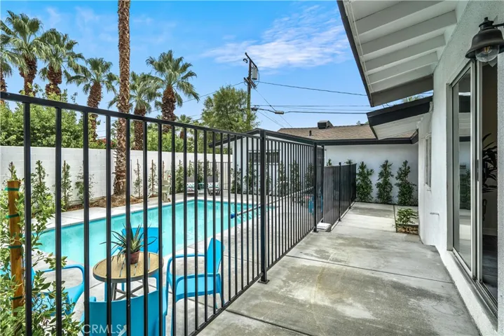145 E Mesquite Avenue, Palm Springs, California 92264