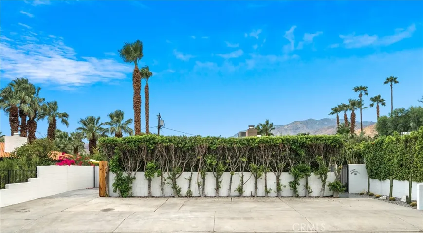 145 E Mesquite Avenue, Palm Springs, California 92264