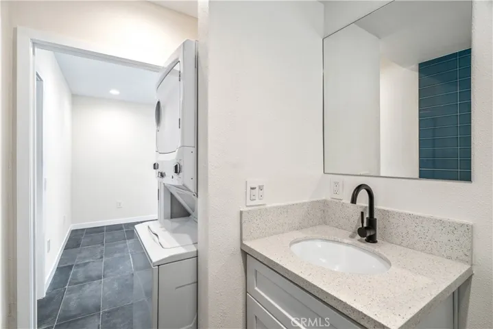 145 E Mesquite Avenue, Palm Springs, California 92264